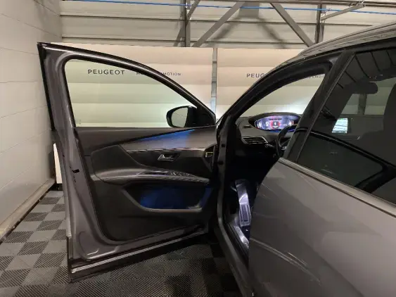 PEUGEOT 5008 II - voiture d'occasion - Photo 18