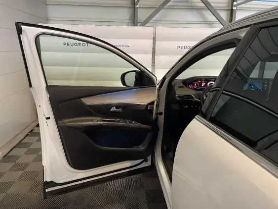 PEUGEOT 5008 II - voiture d'occasion - Photo 17