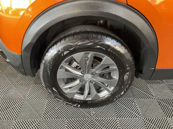 PEUGEOT 2008 II - voiture d'occasion - Photo 24