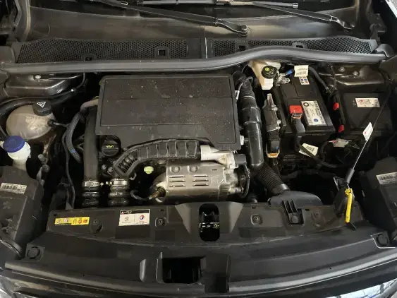 PEUGEOT 2008 II - voiture d'occasion - Photo 20