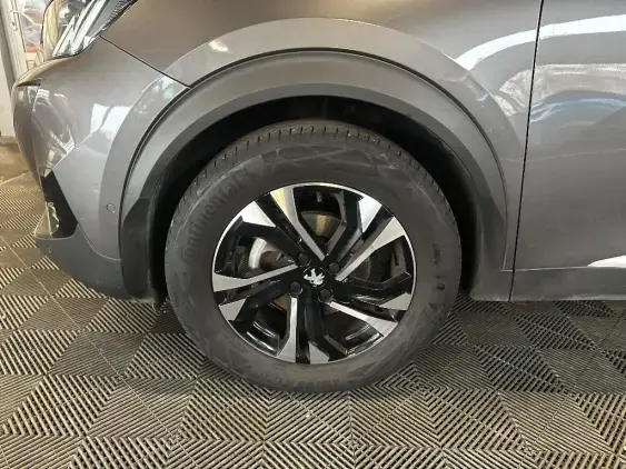 PEUGEOT 2008 II - voiture d'occasion - Photo 22