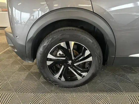 PEUGEOT 2008 II - voiture d'occasion - Photo 24