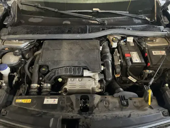 PEUGEOT 2008 II - voiture d'occasion - Photo 20