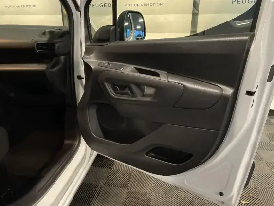 PEUGEOT PARTNER III - voiture d'occasion - Photo 17