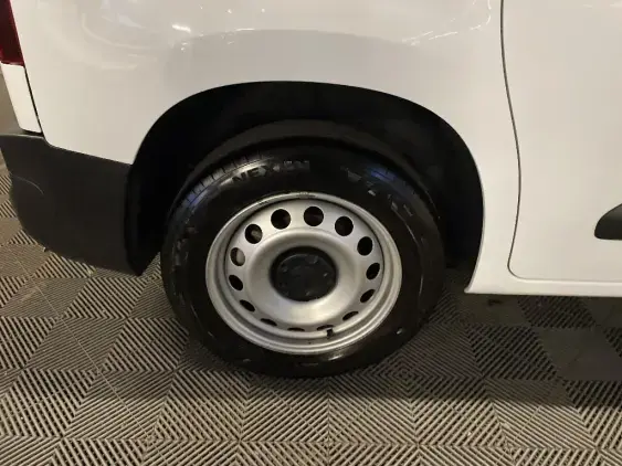 PEUGEOT PARTNER III - voiture d'occasion - Photo 22