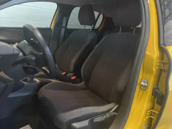 PEUGEOT 208 BUSINESS R II - voiture d'occasion - Photo 17