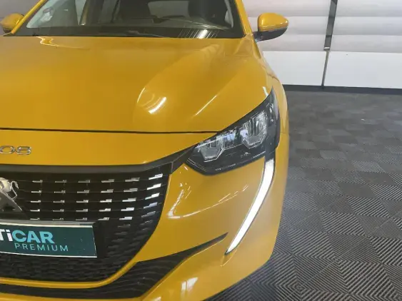 PEUGEOT 208 BUSINESS R II - voiture d'occasion - Photo 21