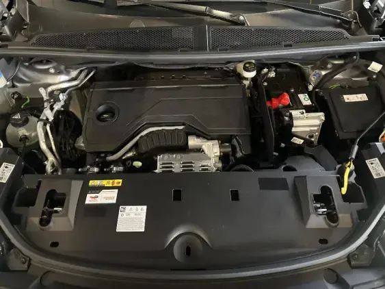 PEUGEOT 3008 III - voiture d'occasion - Photo 19