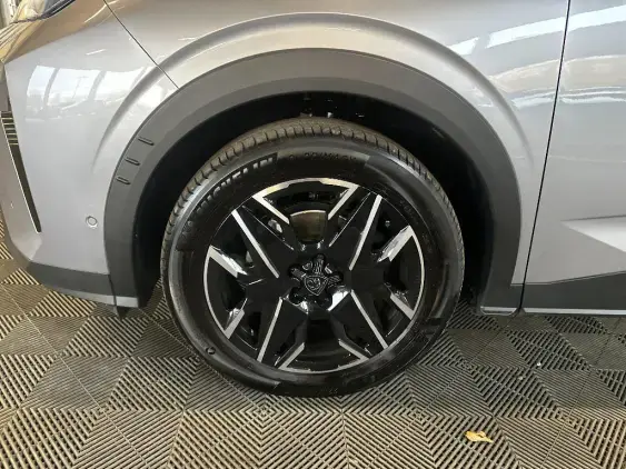 PEUGEOT 3008 III - voiture d'occasion - Photo 21