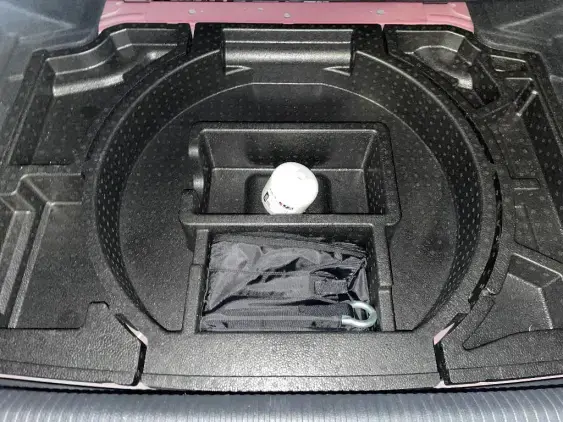 PEUGEOT 308 III - voiture d'occasion - Photo 16