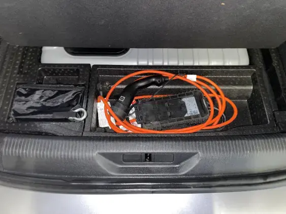 PEUGEOT 308 III - voiture d'occasion - Photo 16