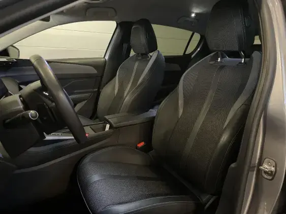 PEUGEOT 308 III - voiture d'occasion - Photo 17