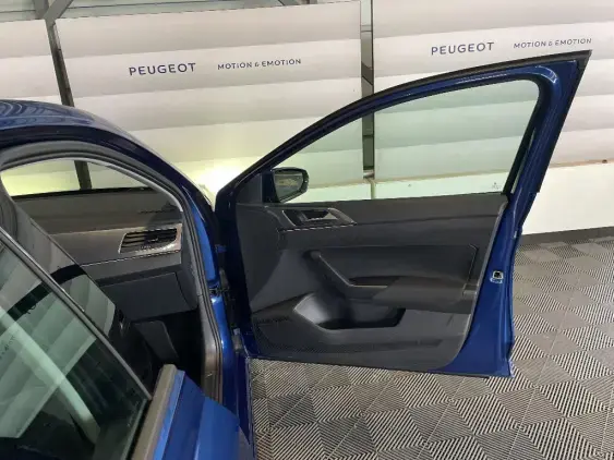 VOLKSWAGEN POLO VI - voiture d'occasion - Photo 19