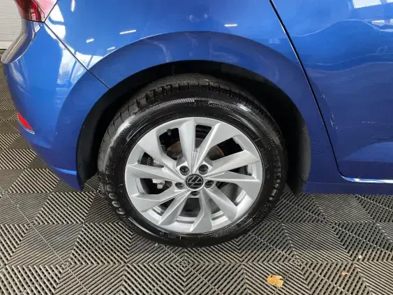 VOLKSWAGEN POLO VI - voiture d'occasion - Photo 24