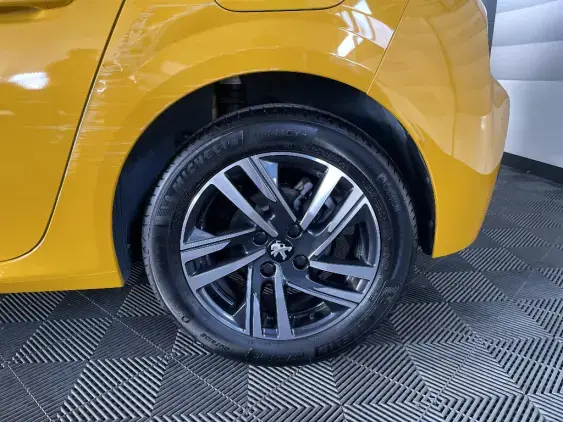 PEUGEOT 208 BUSINESS R II - voiture d'occasion - Photo 22