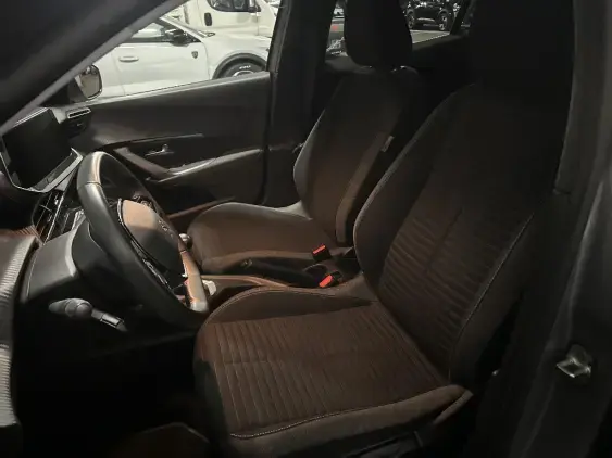 PEUGEOT 2008 II - voiture d'occasion - Photo 17