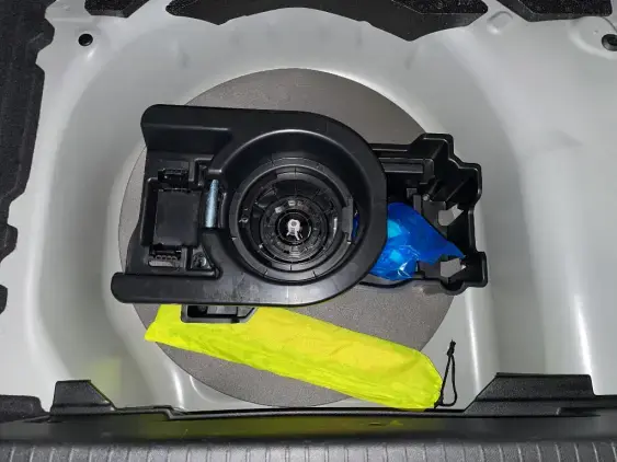 PEUGEOT 208 II - voiture d'occasion - Photo 16