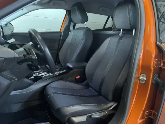 PEUGEOT 2008 II - voiture d'occasion - Photo 17