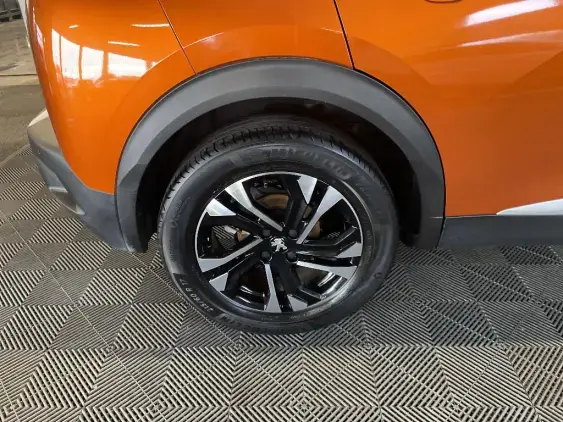 PEUGEOT 2008 II - voiture d'occasion - Photo 24