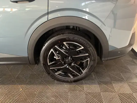 PEUGEOT 5008 III - voiture d'occasion - Photo 23