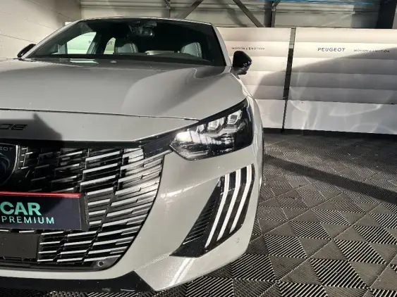 PEUGEOT 208 II - voiture d'occasion - Photo 21