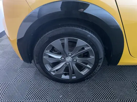 PEUGEOT 208 ELECTRIQUE II - voiture d'occasion - Photo 24