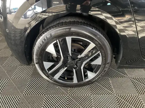 PEUGEOT 208 II - voiture d'occasion - Photo 24