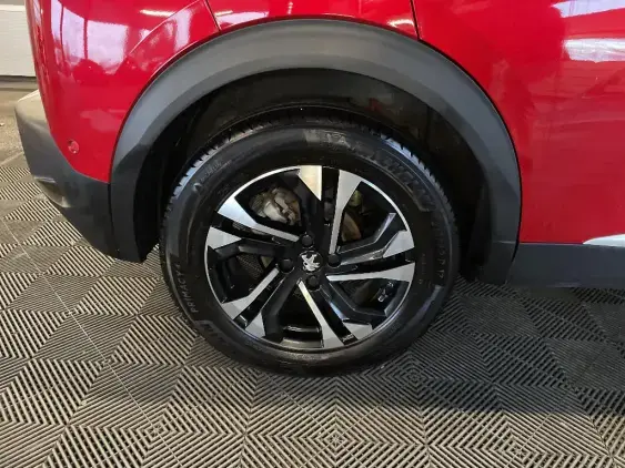 PEUGEOT 2008 II - voiture d'occasion - Photo 24