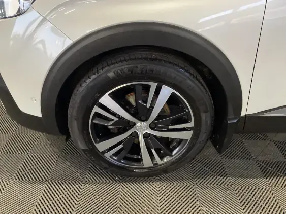 PEUGEOT 5008 II - voiture d'occasion - Photo 21