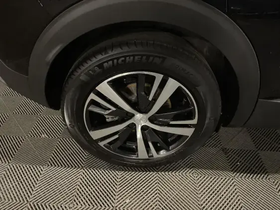 PEUGEOT 3008 II - voiture d'occasion - Photo 24