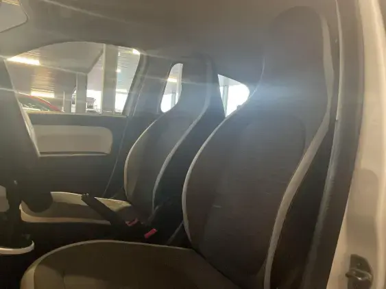 RENAULT TWINGO III - voiture d'occasion - Photo 15