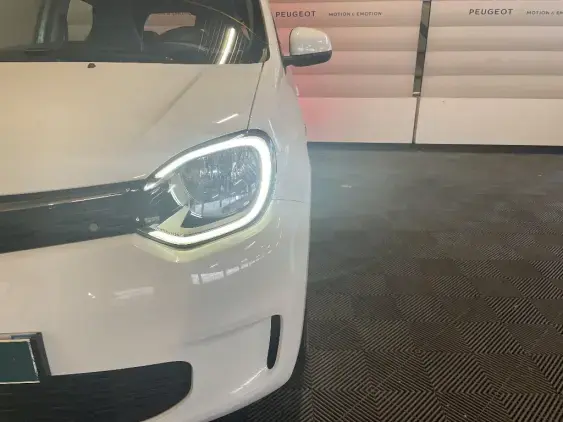 RENAULT TWINGO III - voiture d'occasion - Photo 18