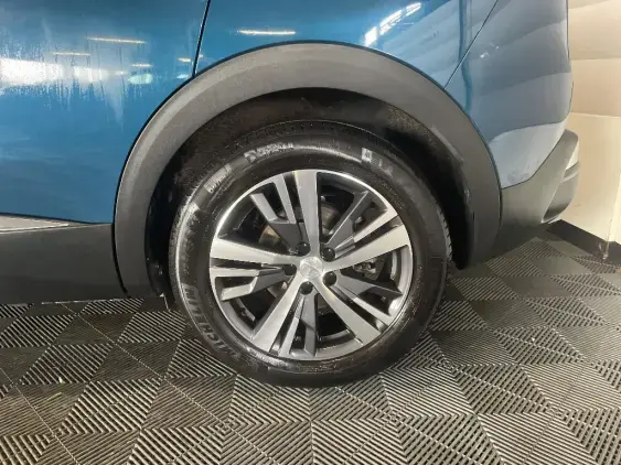 PEUGEOT 3008 II - voiture d'occasion - Photo 20