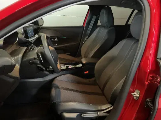 PEUGEOT 208 BUSINESS R II - voiture d'occasion - Photo 17