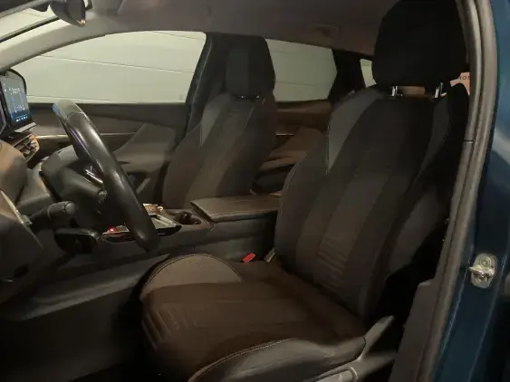 PEUGEOT 3008 II - voiture d'occasion - Photo 17