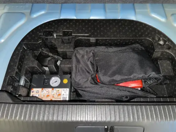 PEUGEOT 2008 ELECTRIQUE II - voiture d'occasion - Photo 16