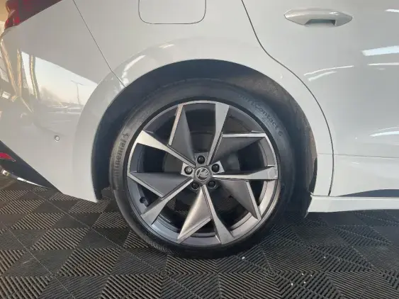 SKODA ENYAQ - voiture d'occasion - Photo 22