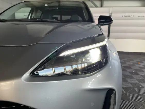 TOYOTA YARIS CROSS I - voiture d'occasion - Photo 21