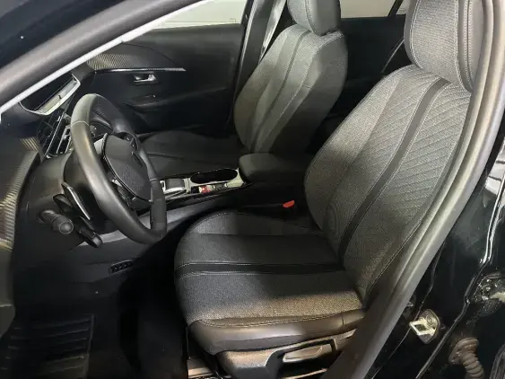 PEUGEOT 208 II - voiture d'occasion - Photo 16