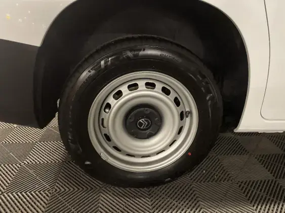 CITROEN BERLINGO III - voiture d'occasion - Photo 22