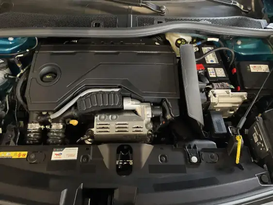 PEUGEOT 2008 II - voiture d'occasion - Photo 20