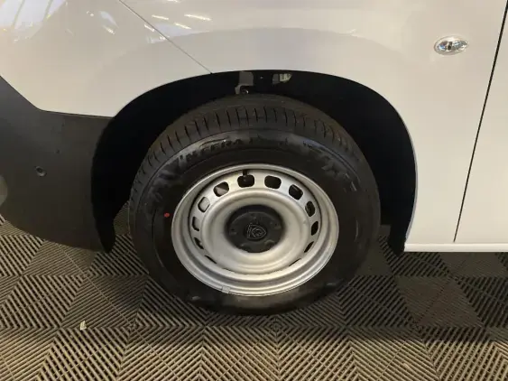 PEUGEOT PARTNER FGN III - voiture d'occasion - Photo 21