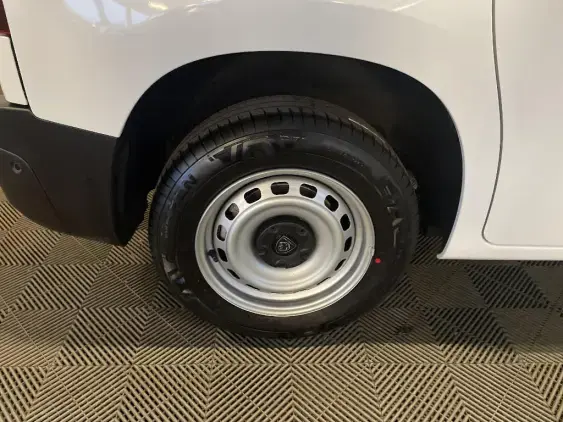 PEUGEOT PARTNER FGN III - voiture d'occasion - Photo 23