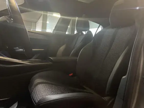 PEUGEOT 308 III - voiture d'occasion - Photo 17