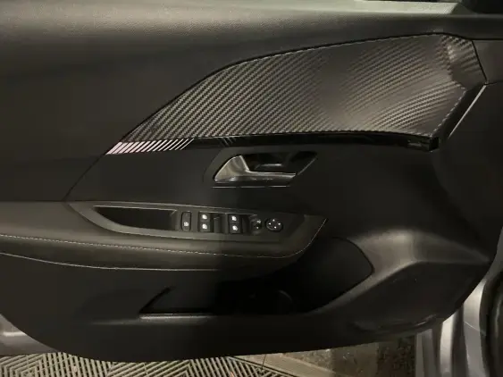 PEUGEOT 208 II - voiture d'occasion - Photo 18