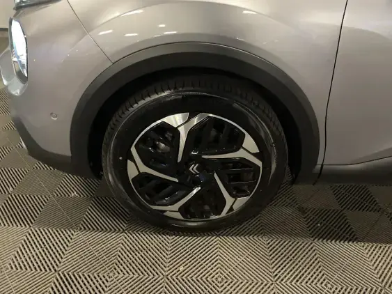 CITROEN C4 III - voiture d'occasion - Photo 22