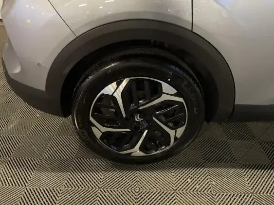 CITROEN C4 III - voiture d'occasion - Photo 24