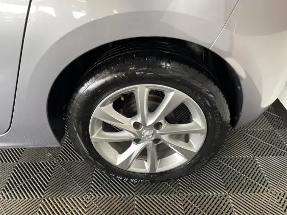 OPEL CORSA F - voiture d'occasion - Photo 23