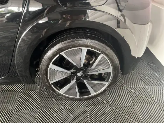 PEUGEOT 208 ELECTRIQUE II - voiture d'occasion - Photo 23