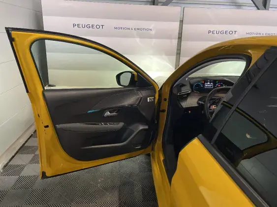 PEUGEOT 208 ELECTRIQUE II - voiture d'occasion - Photo 17